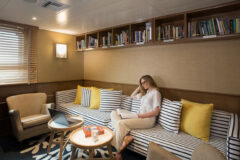 Ecuador – Galapagos – Metro – Isabela II – Lounge