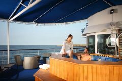 Ecuador – Galapagos – Metro – Isabela II – Tub