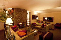 Peru – Cusco – Los Portales Hotel Cusco – lobby