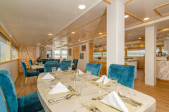 Sea Star dining area