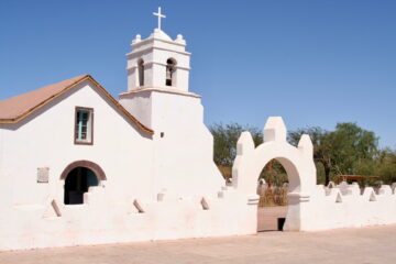 CHI_Atacama_ChurchOfSanPedroDeAtacama_BL_staff (2)