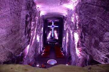 COL_Bogota_ZipaquiraSaltCathedral_LMF_staff