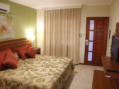 ARG_IguazuFalls_JardinDeIguazu (1)