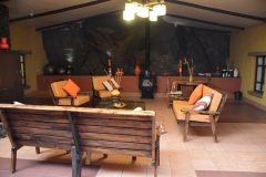 BOL_UyuniSaltFlats_MallkuCueva (3)