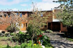 CHI_AisenAndTheCarreteraAustral_HostalElPuesto (1)