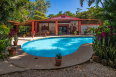 Hacienda Guachipelin