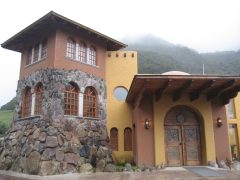 ECU_TermasDePapallacta_HotelOwned (1)