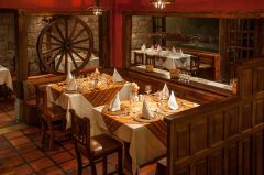 ECU_AvenueOfTheVolcanoes_HaciendaAbraspungo (2)