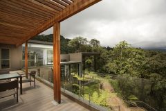 ECU_MindoCloudForest_MashpiLodge.(2)jpg