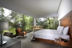 ECU_MindoCloudForest_MashpiLodge.(3)jpg