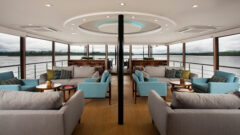 Manatee Amazon Explorer