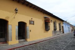 GUA_Antigua_HotelMesonDeMaria_TJS_staff (2)