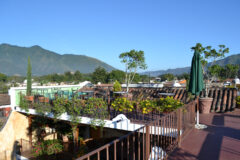 GUA_Antigua_HotelMesonDeMaria_TJS_staff (4)