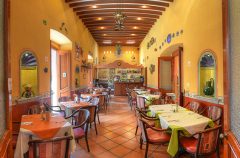 OAXACA HOTEL DINING ROOM