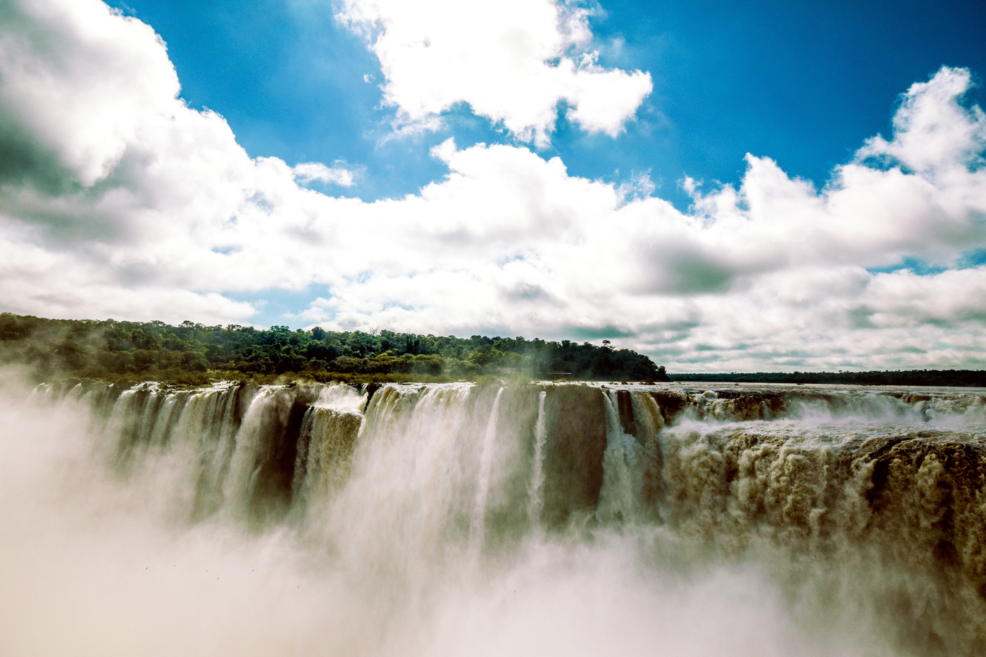 ARG_iguassu_Devils Throat_top_TP