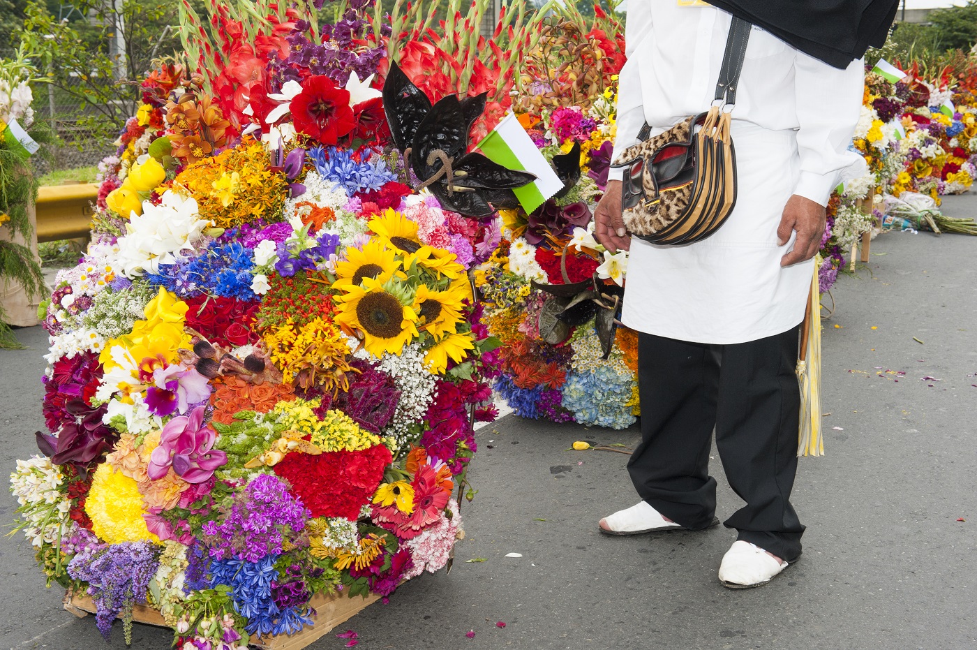 COL_Silleteros_shutterstock_584448406