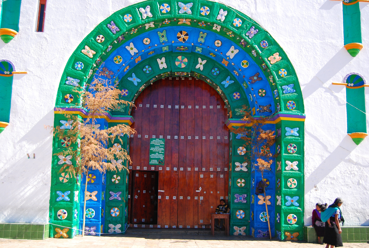 MEX_SanJuanChamula_Chiapas_MN_Free (2) MEX_SanJuanChamula_Chiapas_MN_Free (2)