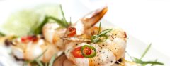 LATAM_Garlic Chilli Prawns_Free_shutterstock_174587855