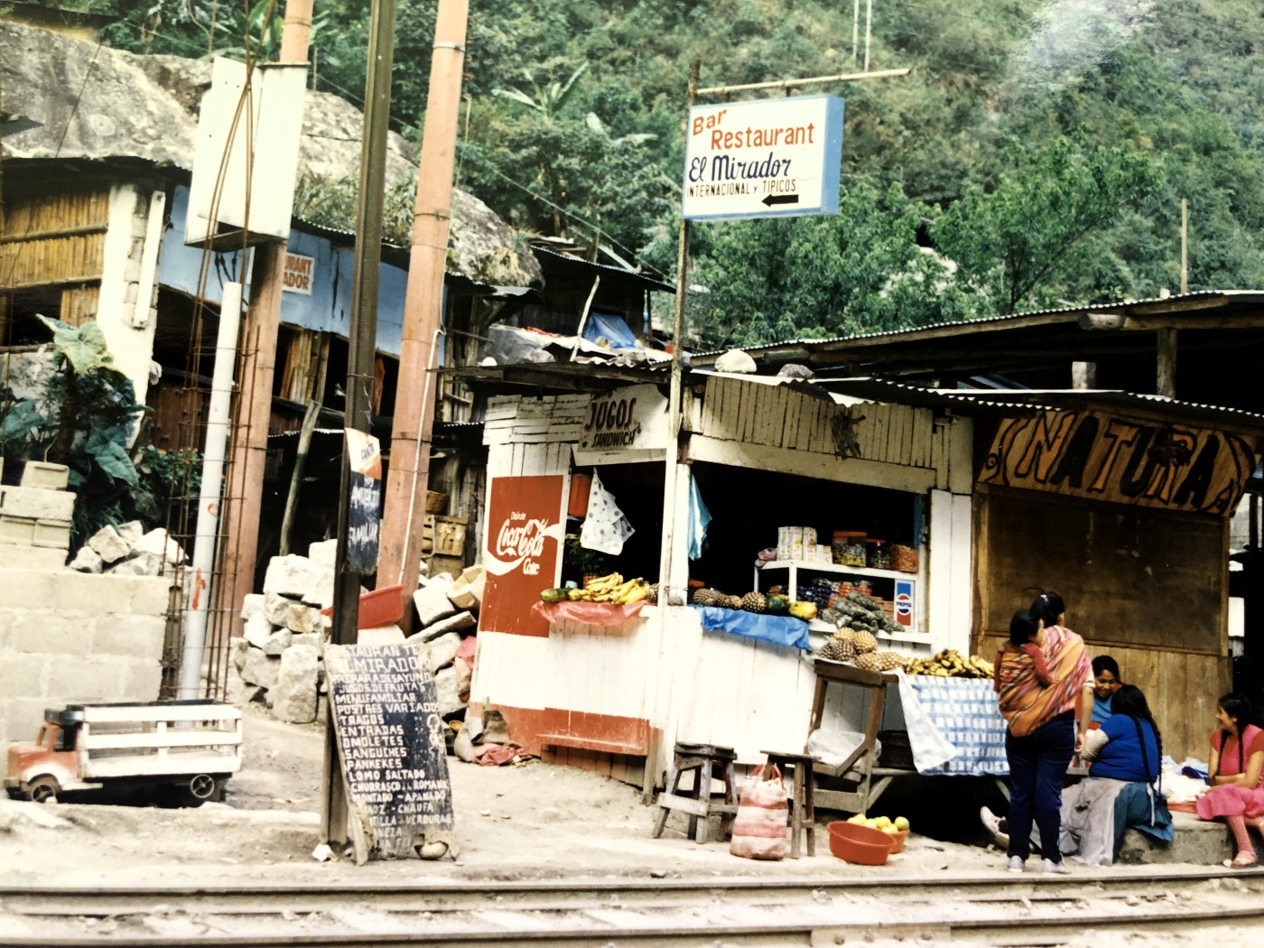 PER_AguasCalientes_1988_CJ