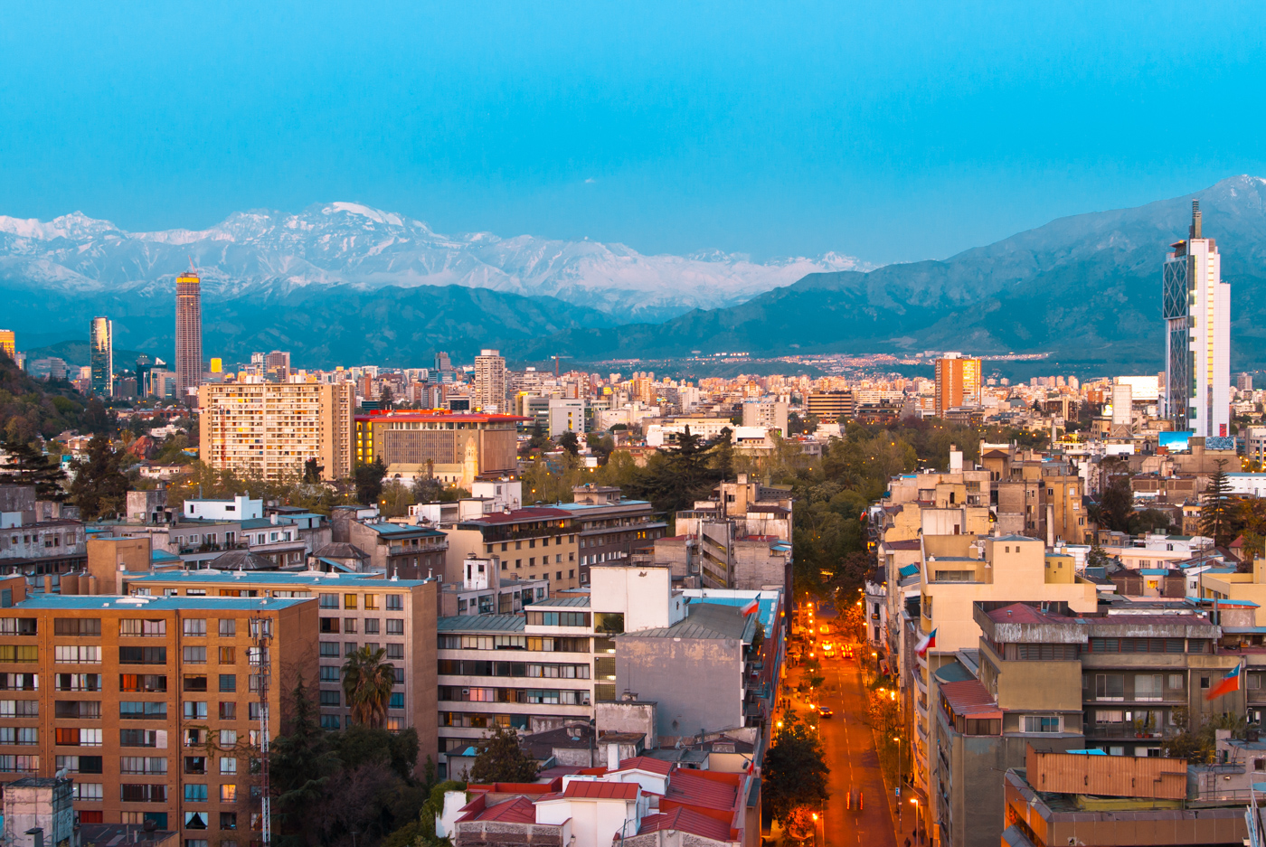 CHI_Santiago_AtDusk_shutterstock_95972272