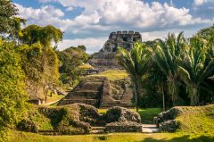 BEL_Xunantunich_shutterstock164718575_free