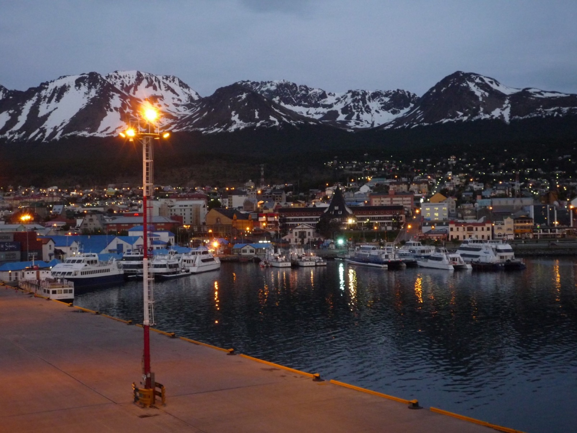 ush-arg-ushuaia-free-quark-01