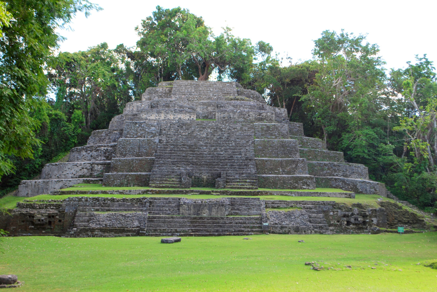 BEL_Lamanai_LRD_free