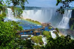 BRA_IguazuFalls_shutterstock_316241720_freewithcredit
