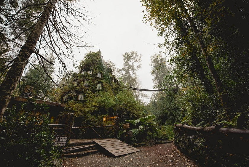 chihtl12-huilo-huilo-nothofagus-hotel-free-1