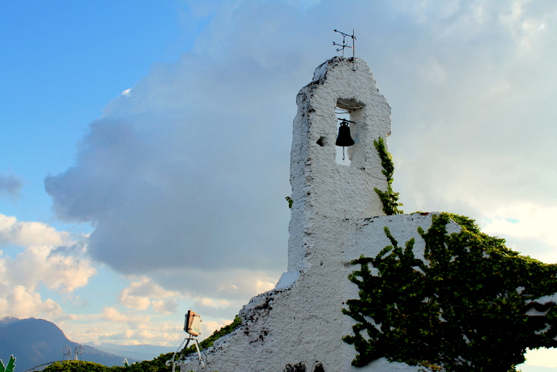 COL_Monserrate_FionaR_free