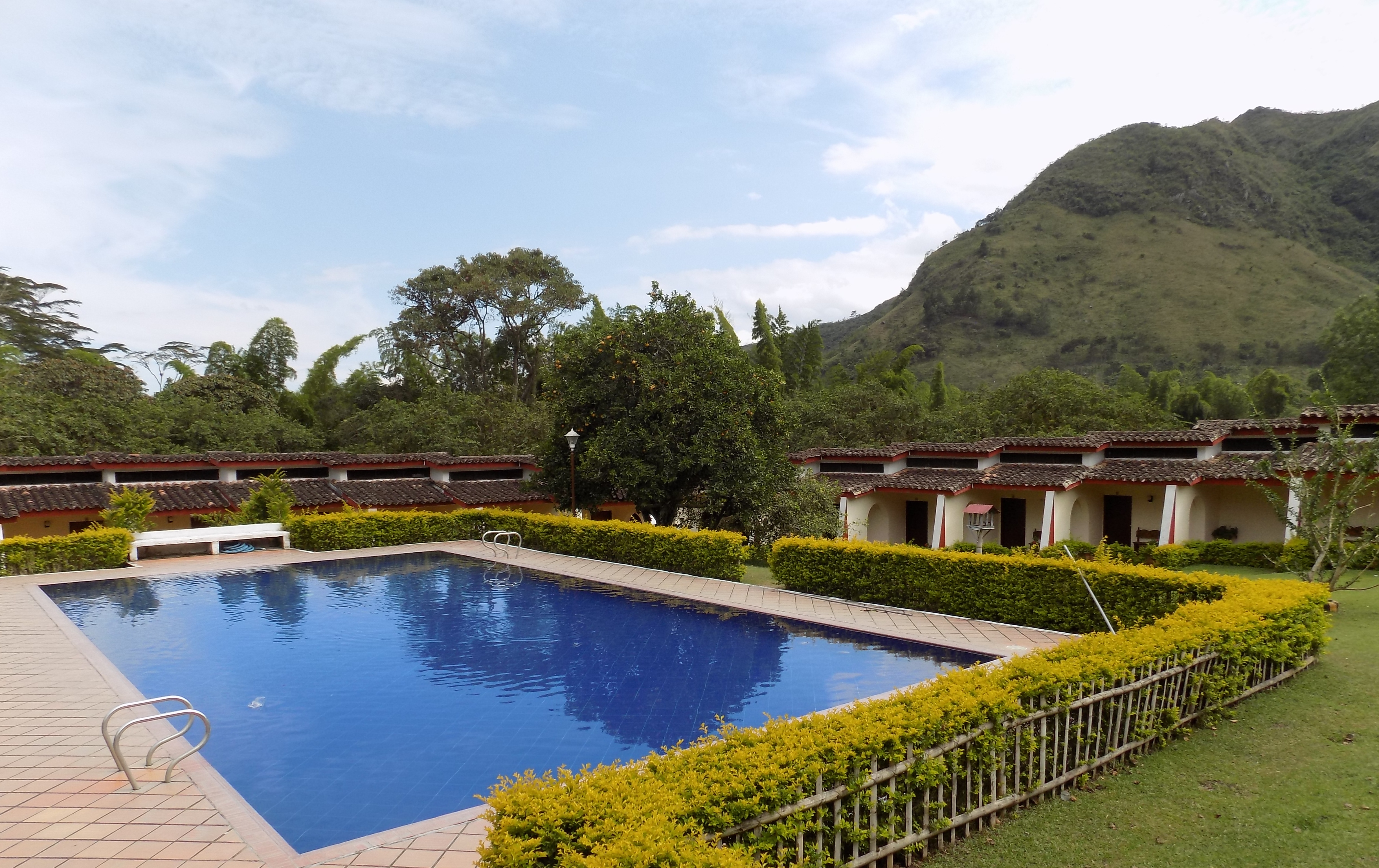 Hotel with a pool near Tierradentro