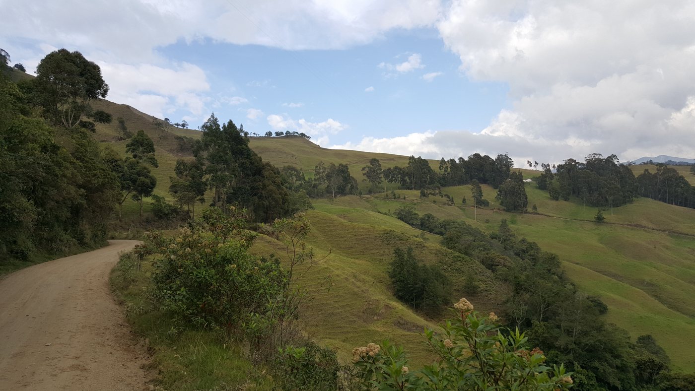 COLRoadToSanFelixFromSalaminacoffee regionMNfree