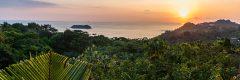 COS_ManuelAntonio_Shutterstock_476715298_Freewithcredit-crop