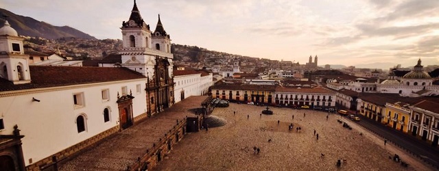 ECU_Quito_TP_freewithcredit