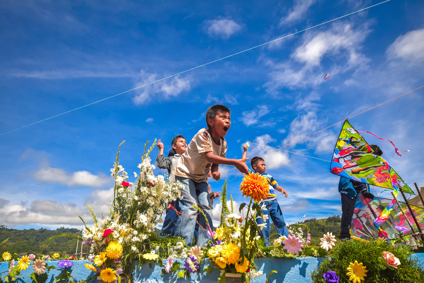 GUA_DayoftheDeadKiteFest3_santiagoSacatepequez_Freeforweb_TP
