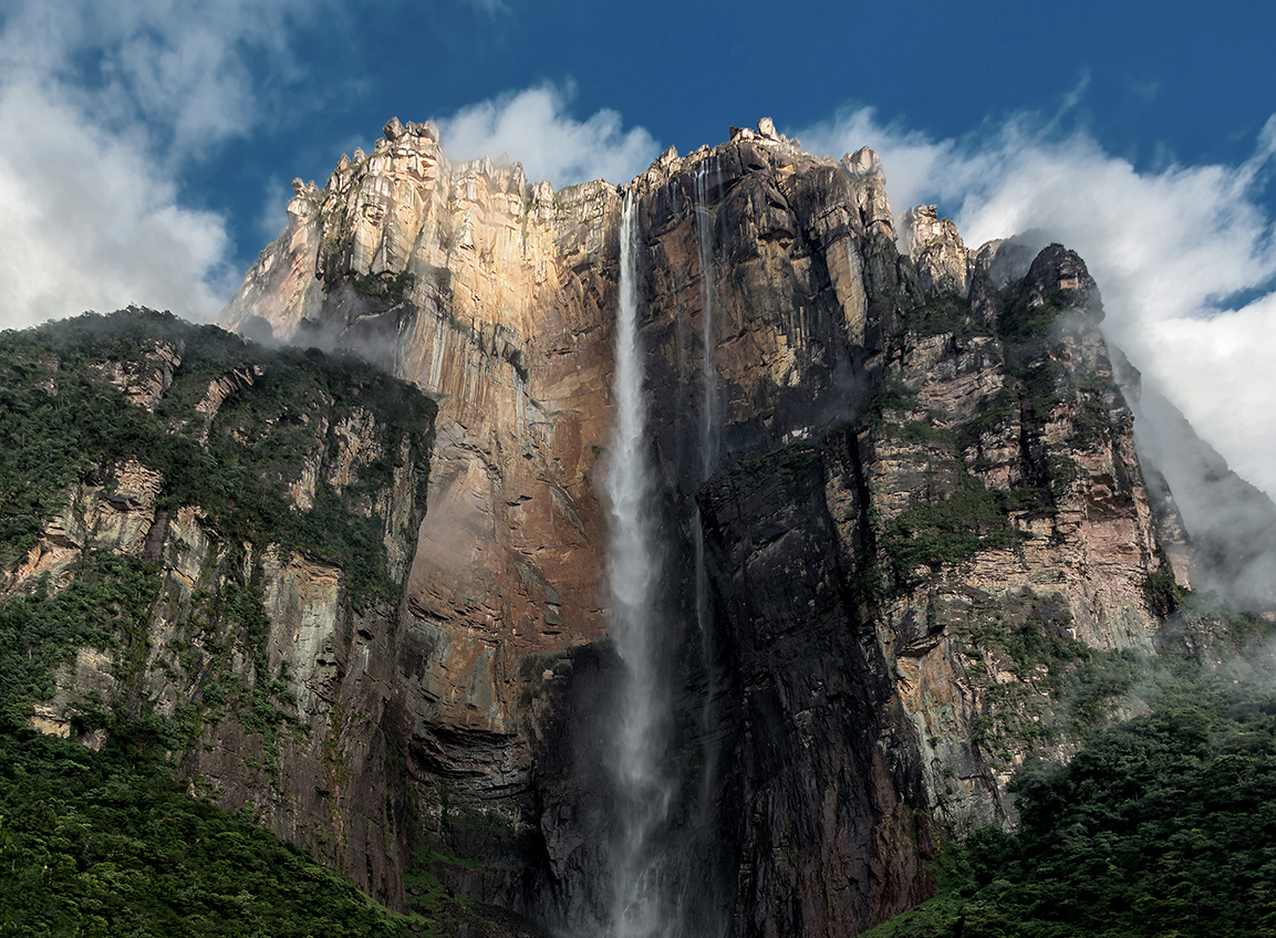 VEN_AngelFalls_shutterstock119785927_freewithcredit