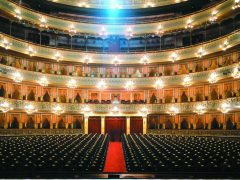 arg10-teatrocolon-free-atb